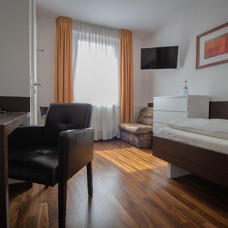 مانهايم Hotel Goldene Gans المظهر الخارجي الصورة